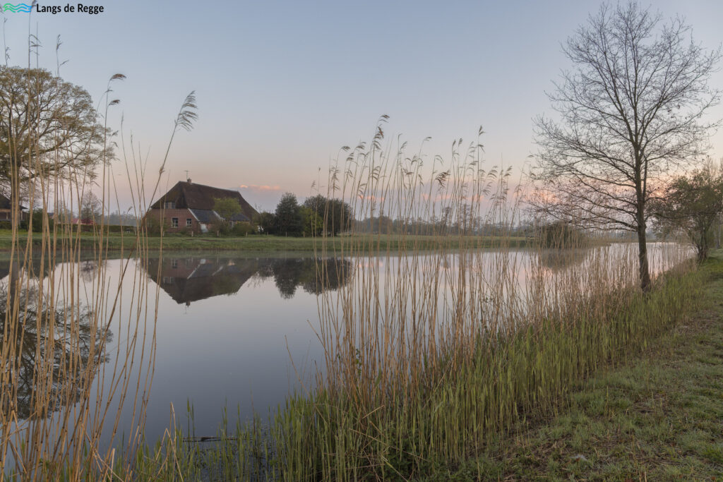 Boerderij vlak aan de Regge