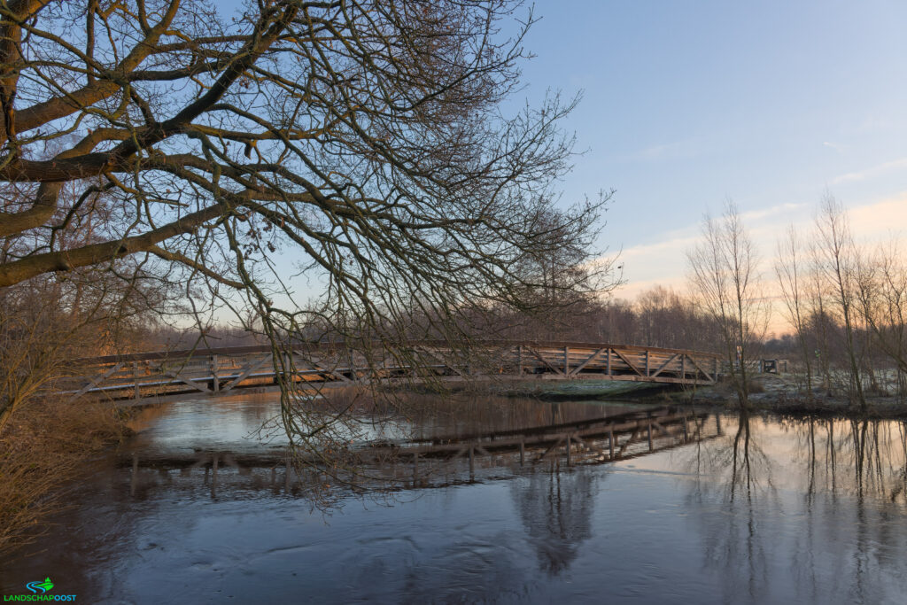Oude brug over de Regge