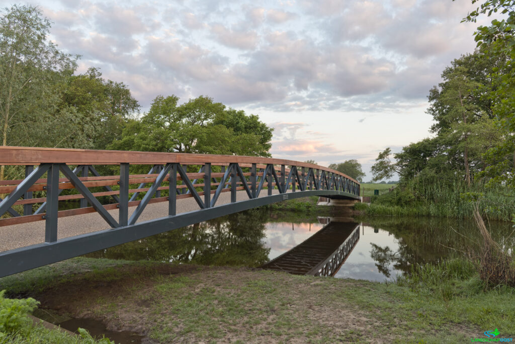 Nieuwe brug over de Regge